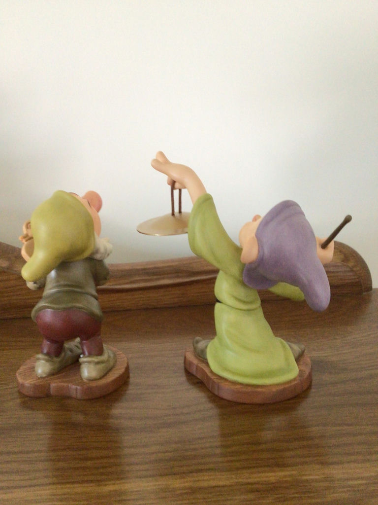Disney Snow White and the Seven Dwarfs Figurines with Certificates - image 2 of 4