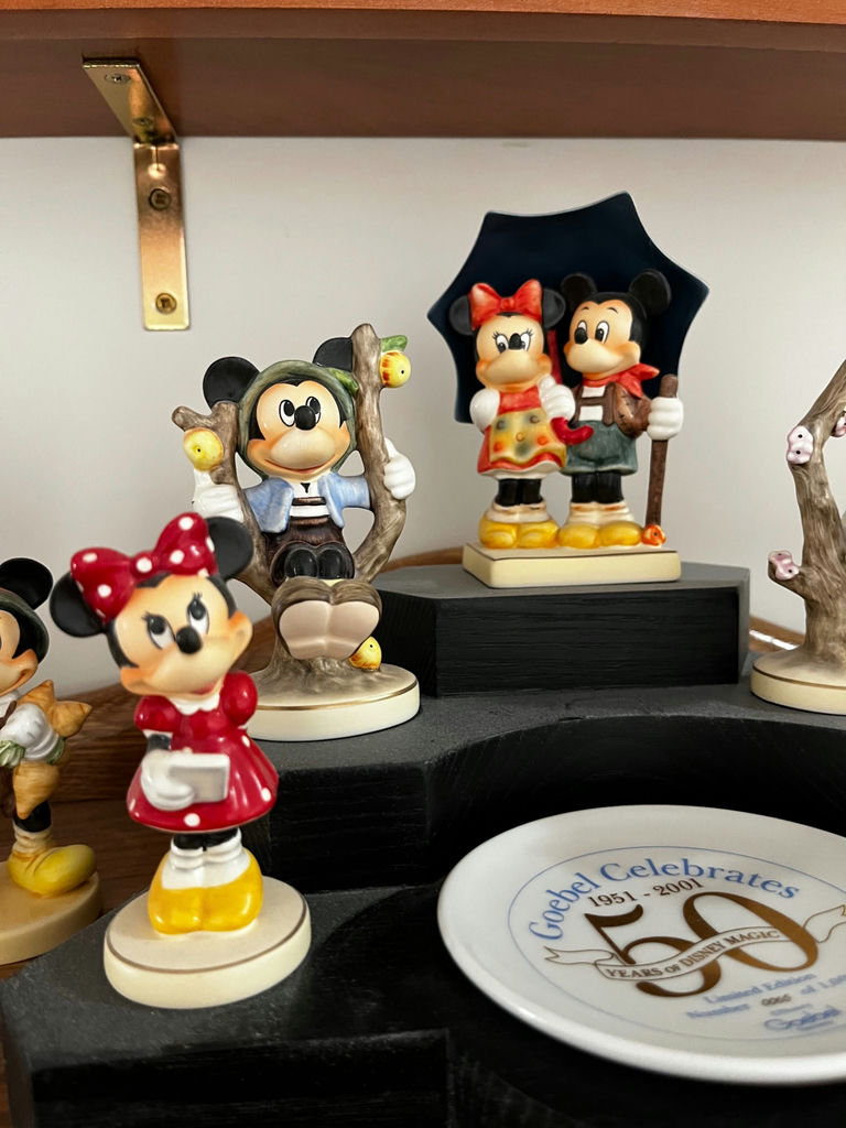 Disney Figurine Collection: Mickey, Minnie and Friends with 50th Anniversary Goebel Plate - image 3 of 7