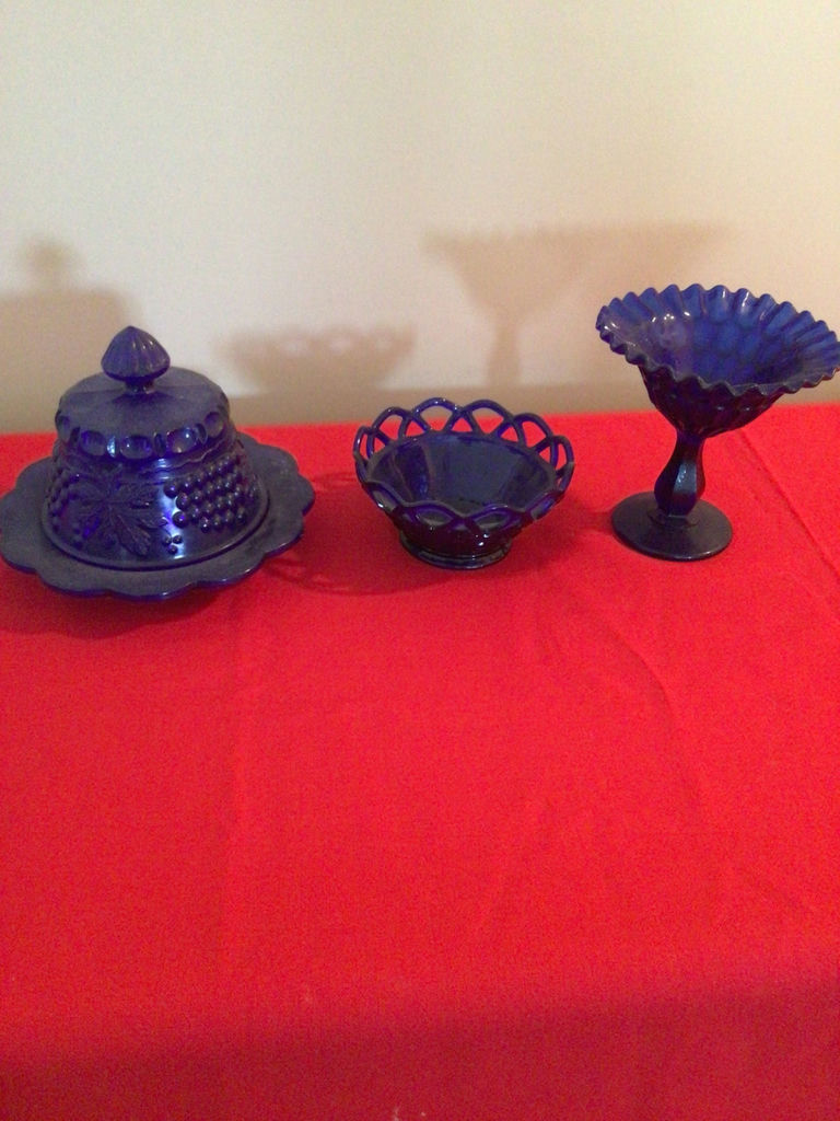 Cobalt blue glass lidded jar, openwork bowl, and stemmed compote - image 1 of 3