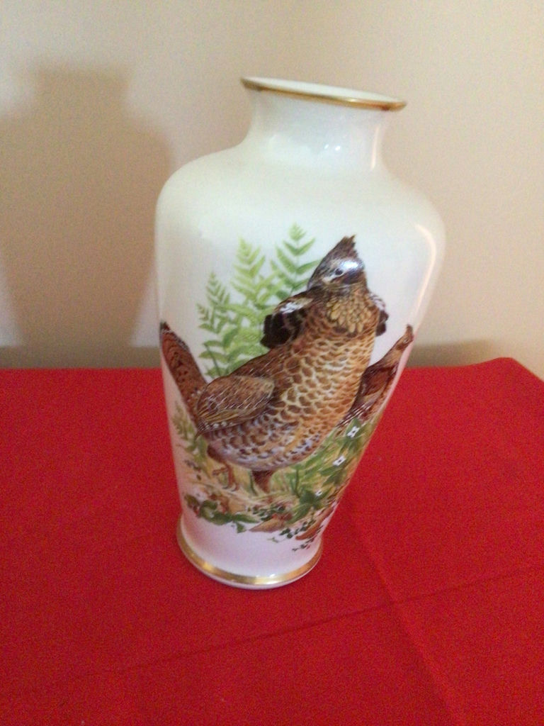 Lenox Game Bird Vase - image 1 of 3