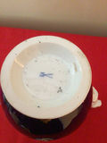 Porcelain coffee pot with lid in blue and white with gold trim - thumbnail 4 of 4