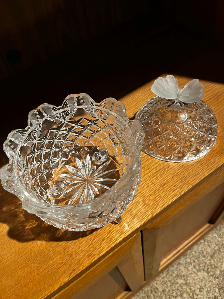 Vintage HOFBAUER Crystal cut-glass jars with lids - image 2 of 2