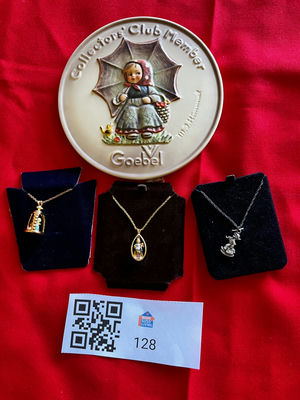 Goebel Collectors plate with three pendant necklaces - Image 1 of 4