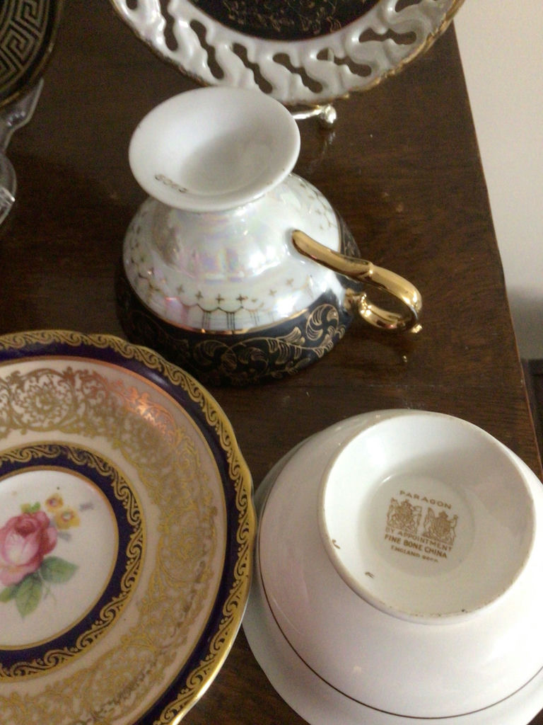 Assorted porcelain tea cups, teapots, and plates - image 9 of 13