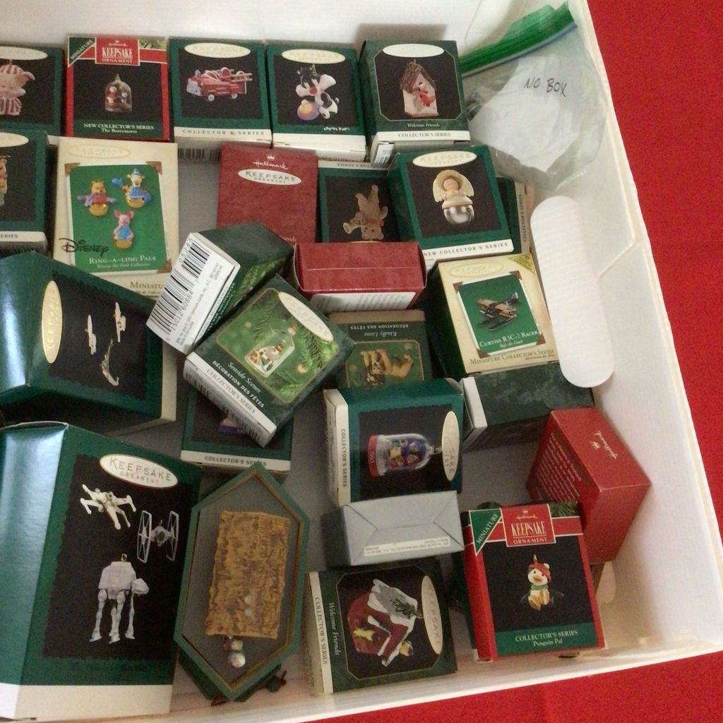 Keepsake Ornament Collection (Disney and More) - image 5 of 5