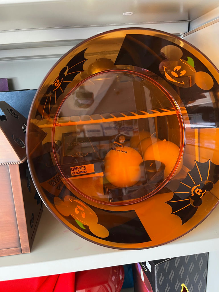 Halloween lanterns and stackable Halloween dinnerware - image 1 of 4