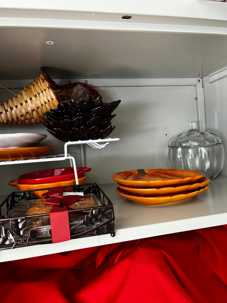 Autumn-themed ceramic dishware and decorative gourds - image 2 of 4