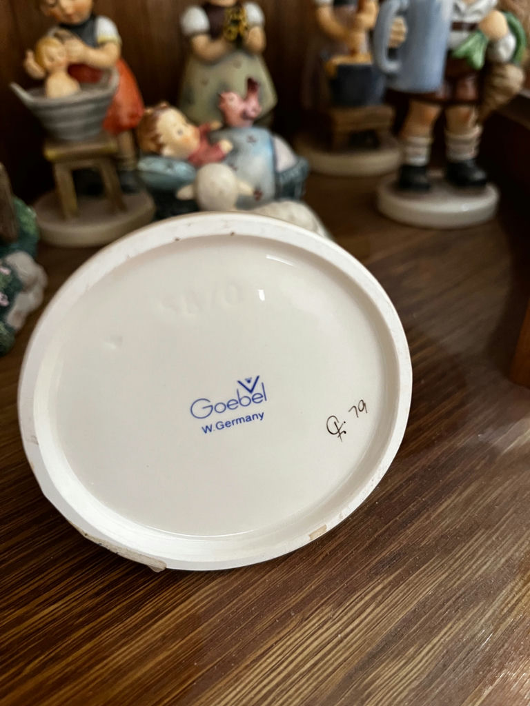 Goebel porcelain figurine collection - image 6 of 6