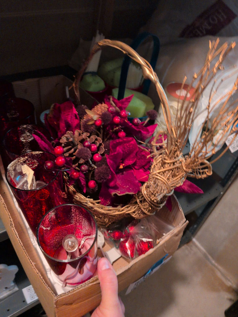 Christmas Holiday Decor Assortment - image 6 of 8