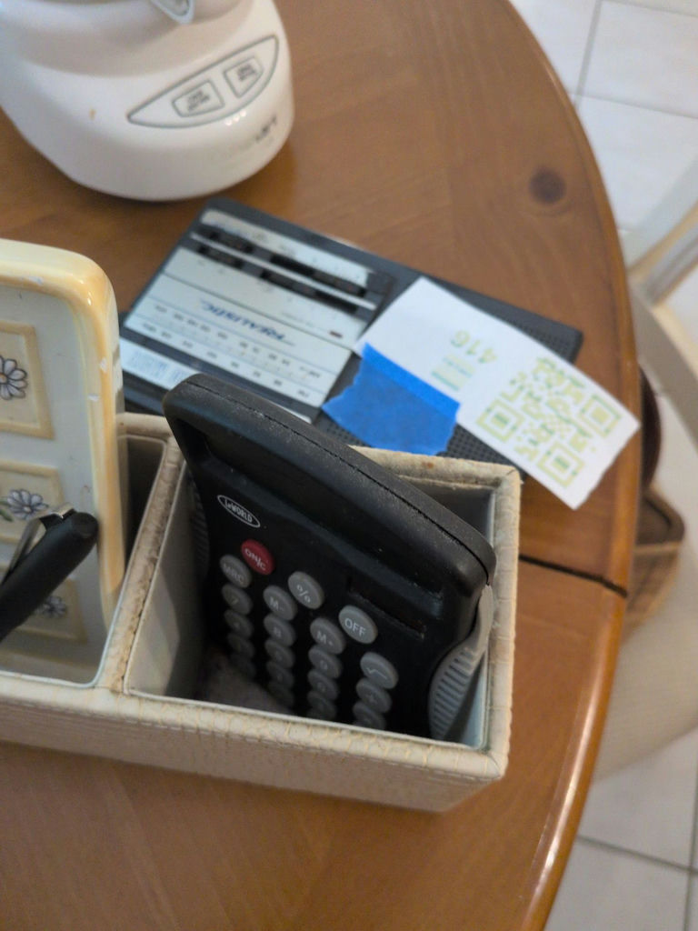 Realistic AM/FM Stereo Mate Radio and Assorted Household Items - image 8 of 8