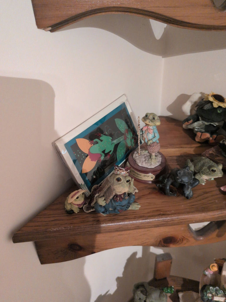 Assorted Frog Decorations - image 7 of 8