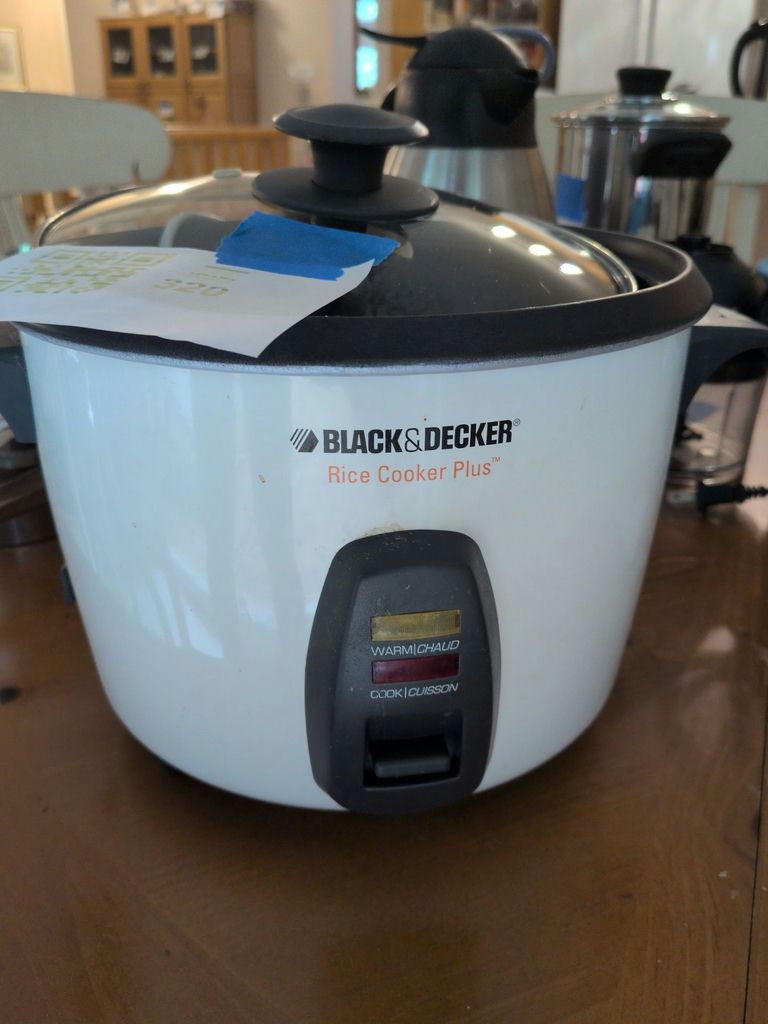 BLACK+DECKER Rice Cooker Plus Rice Cooker - image 2 of 5
