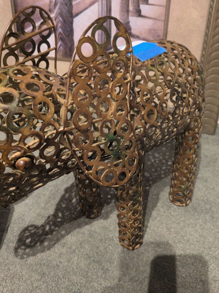 Animal-Themed Decorative Sculptures - image 5 of 8