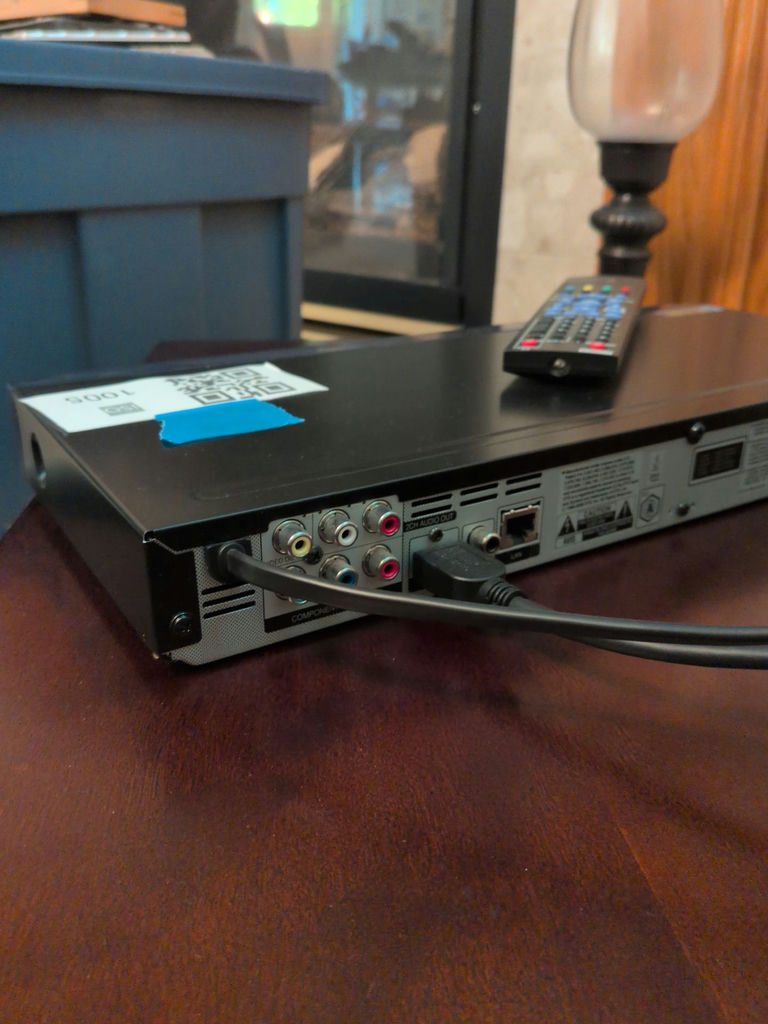 LG Blu-ray Disc Player with Remote - image 6 of 7