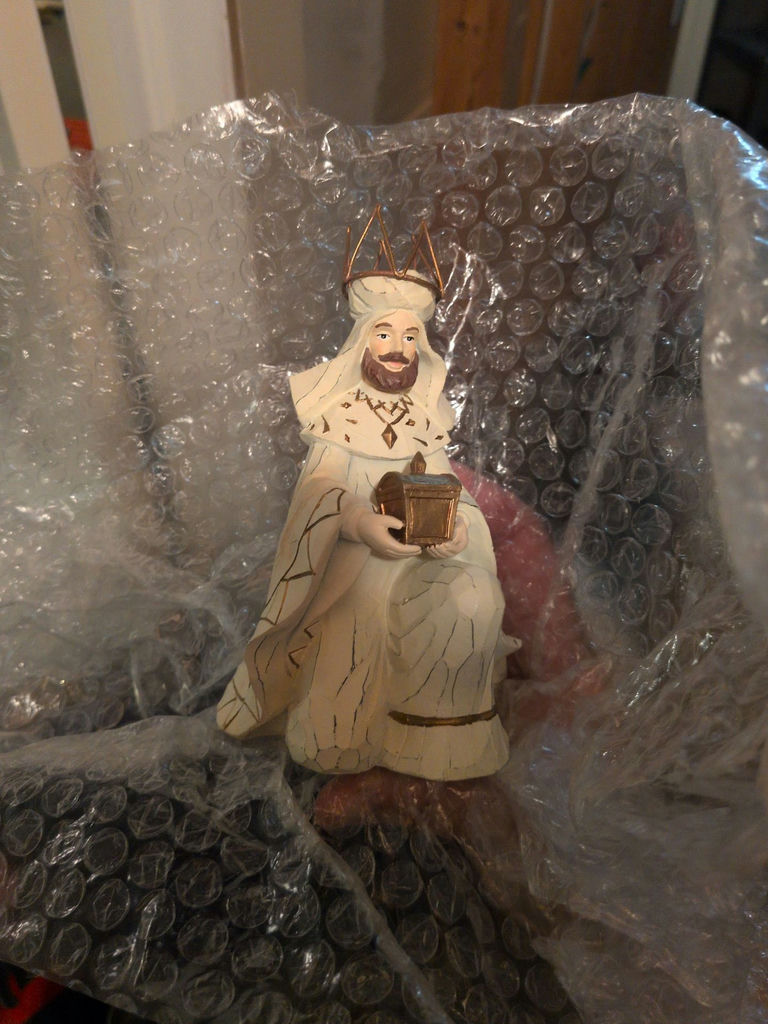 Storage Bin of Nativity and Decorative Figurines - image 13 of 16