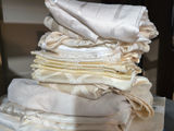 Assorted White and Cream Table Linens - thumbnail 3 of 5