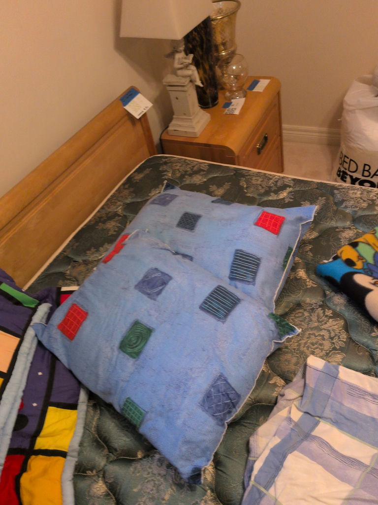 Children's Bedding Set with Pillows, Blanket, and Sheets - image 2 of 5