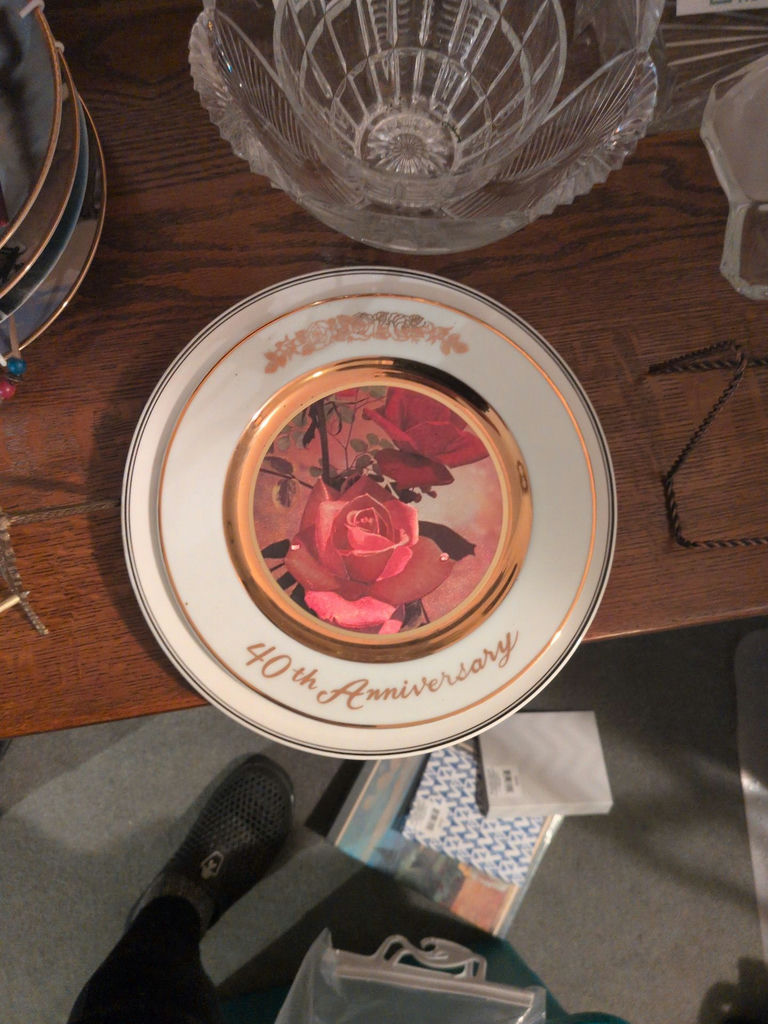 Decorative Plates and Plate Stands - image 5 of 12