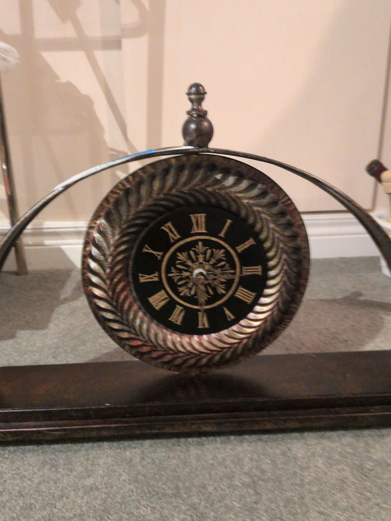 Decorative Mantle Clocks - image 2 of 9
