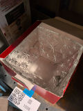 Starburst Pattern Glass Bowl - thumbnail 4 of 5