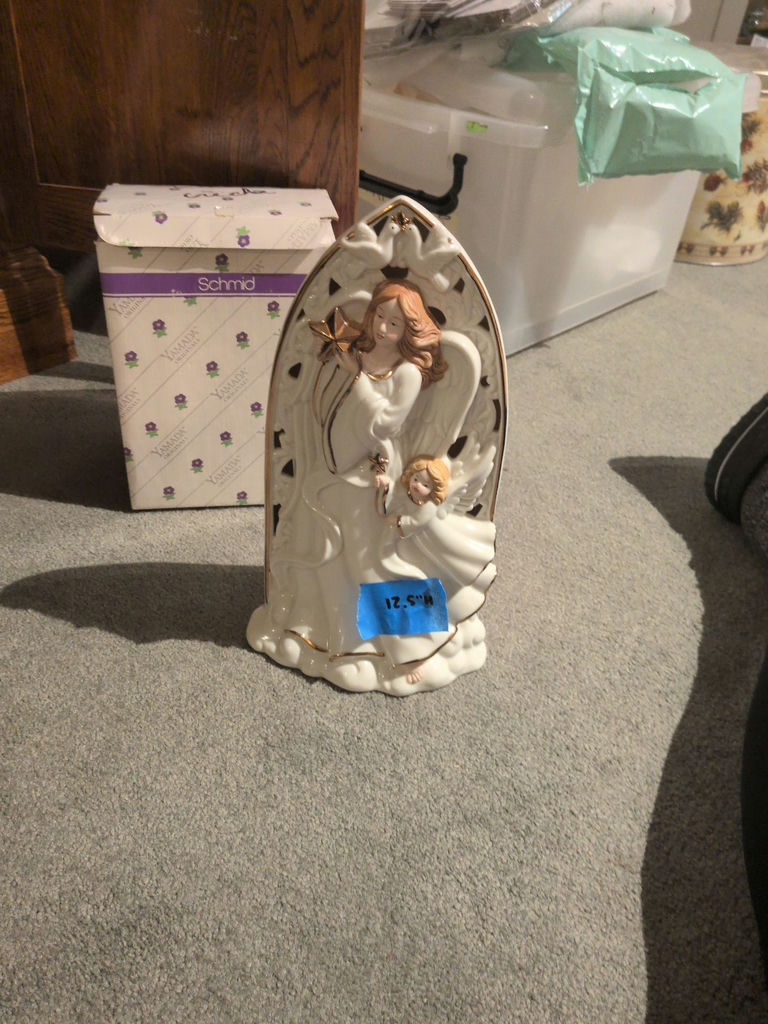 Angel Figurines, Nativity Decoration, and Wall Sign - image 4 of 5
