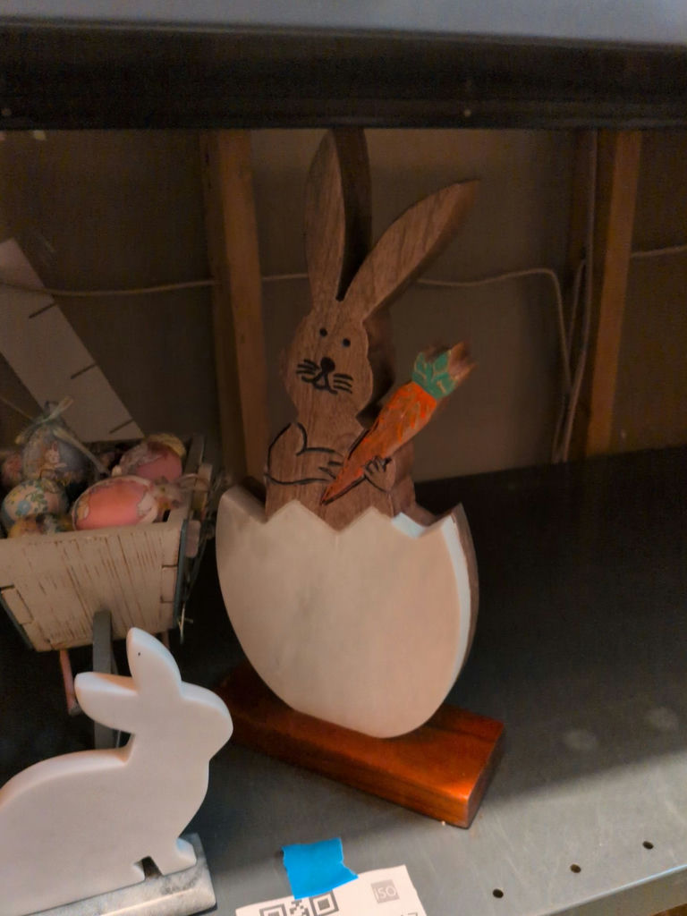 Easter and Spring Decor - image 3 of 5