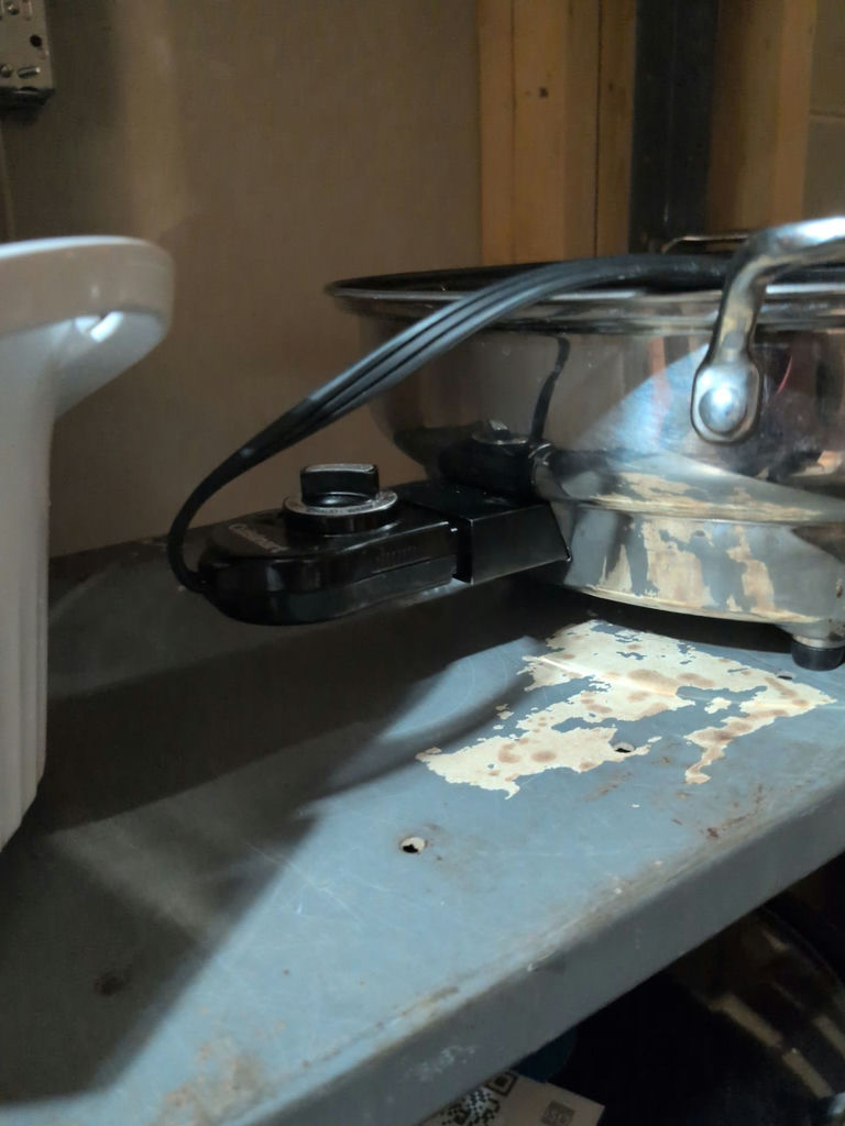 Cuisinart Electric Skillet with Glass Lid - image 3 of 5
