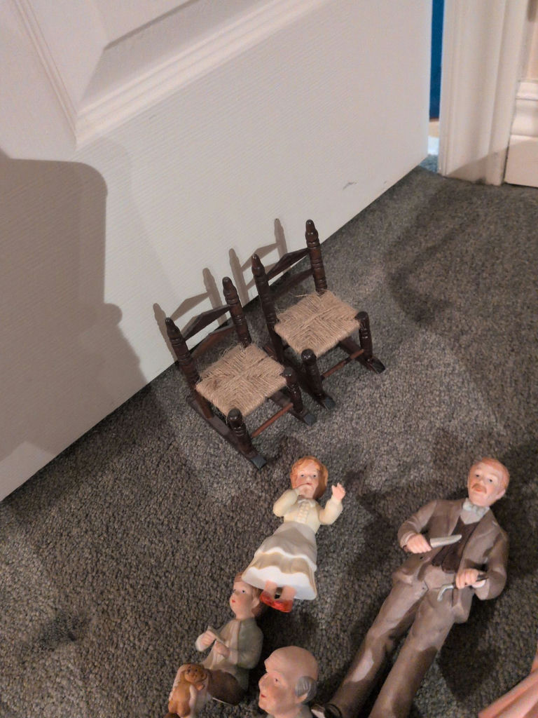 Treasured Memories Miniature Figurines Set - image 4 of 5