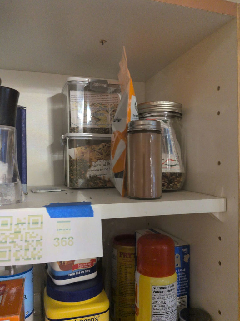 Spice Containers, Salt and Pepper Grinders, and Pantry Seasonings - image 4 of 5