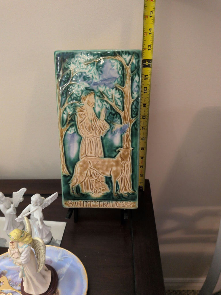 Religious Decorative Plaque and Angel Figurines - image 3 of 9