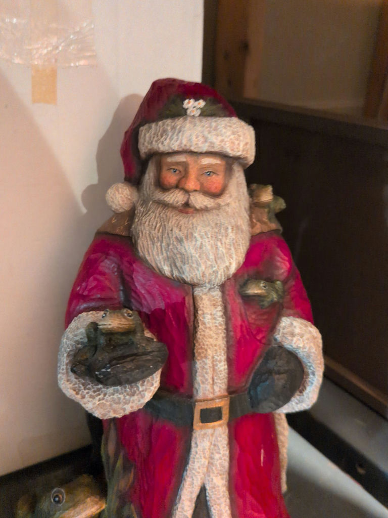 Big Sky Kringle Kroakers Santa Figurine - image 5 of 6