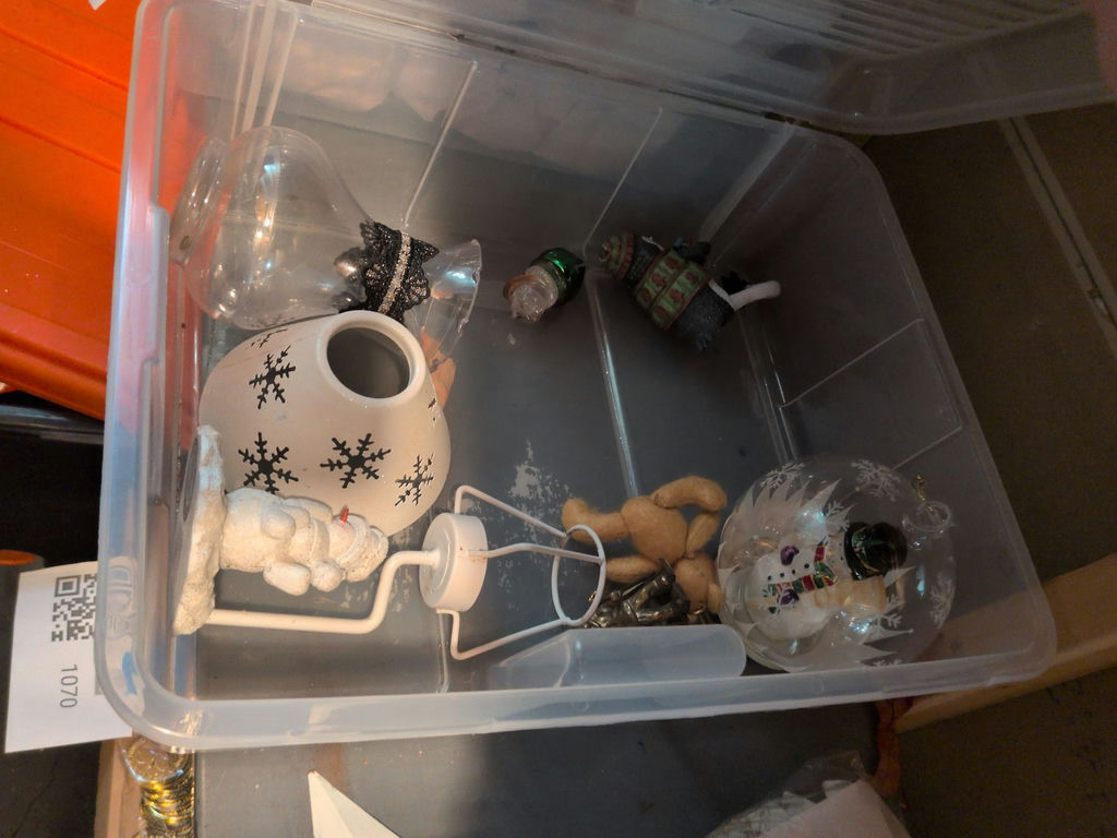Assorted Christmas Holiday Decorations - image 4 of 6