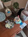Assorted Frog-Themed Decorative Figurines and Home Decor Items - thumbnail 3 of 6