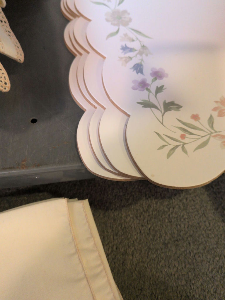 Assorted Decorative Table Linens and Cloth Napkins - image 13 of 13