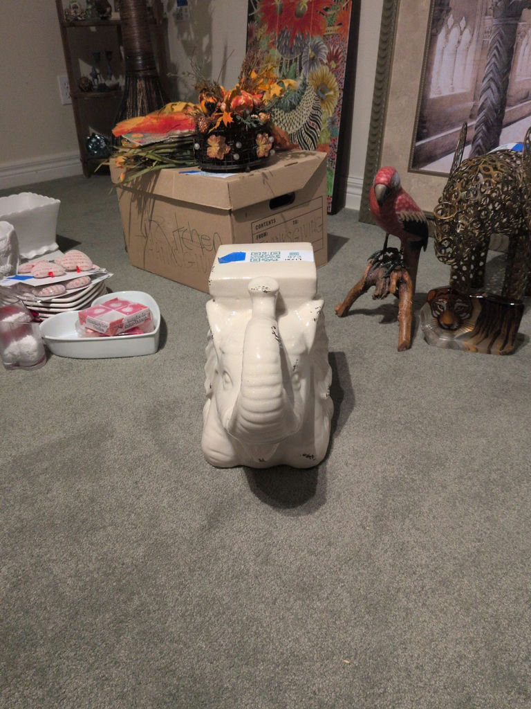 Ceramic Elephant Plant Stand - image 3 of 4
