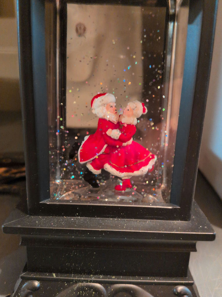 Decorative Metal Deer Figures and Various Christmas Decor - image 4 of 7