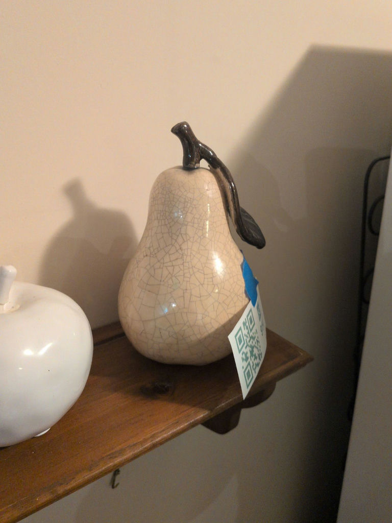 Ceramic Apple and Pear Decorative Figurines - image 5 of 6