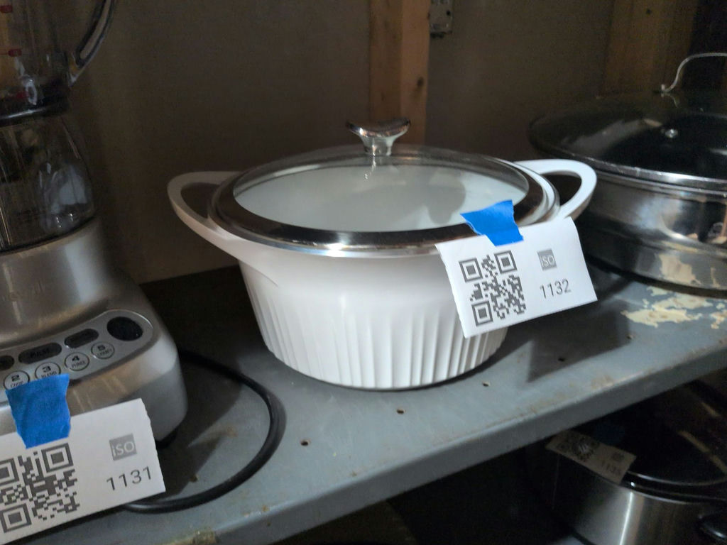 CorningWare 5.5 Qt Casserole Dish with Lid - image 2 of 4