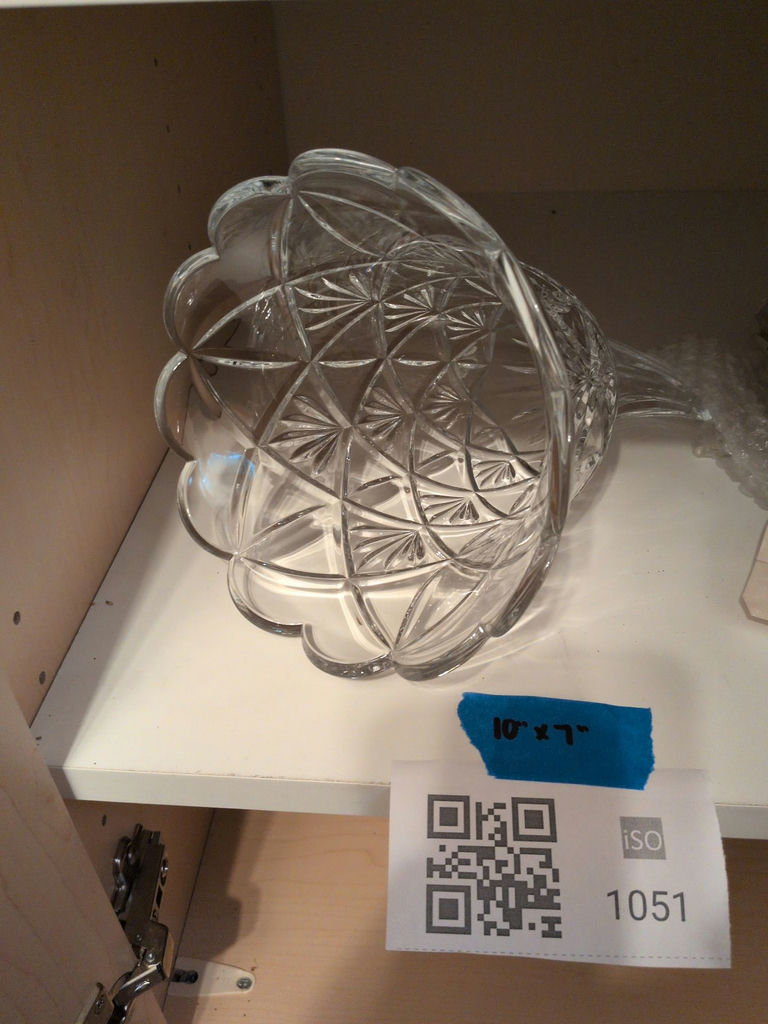 Cut Glass Cornucopia Vase - image 4 of 5