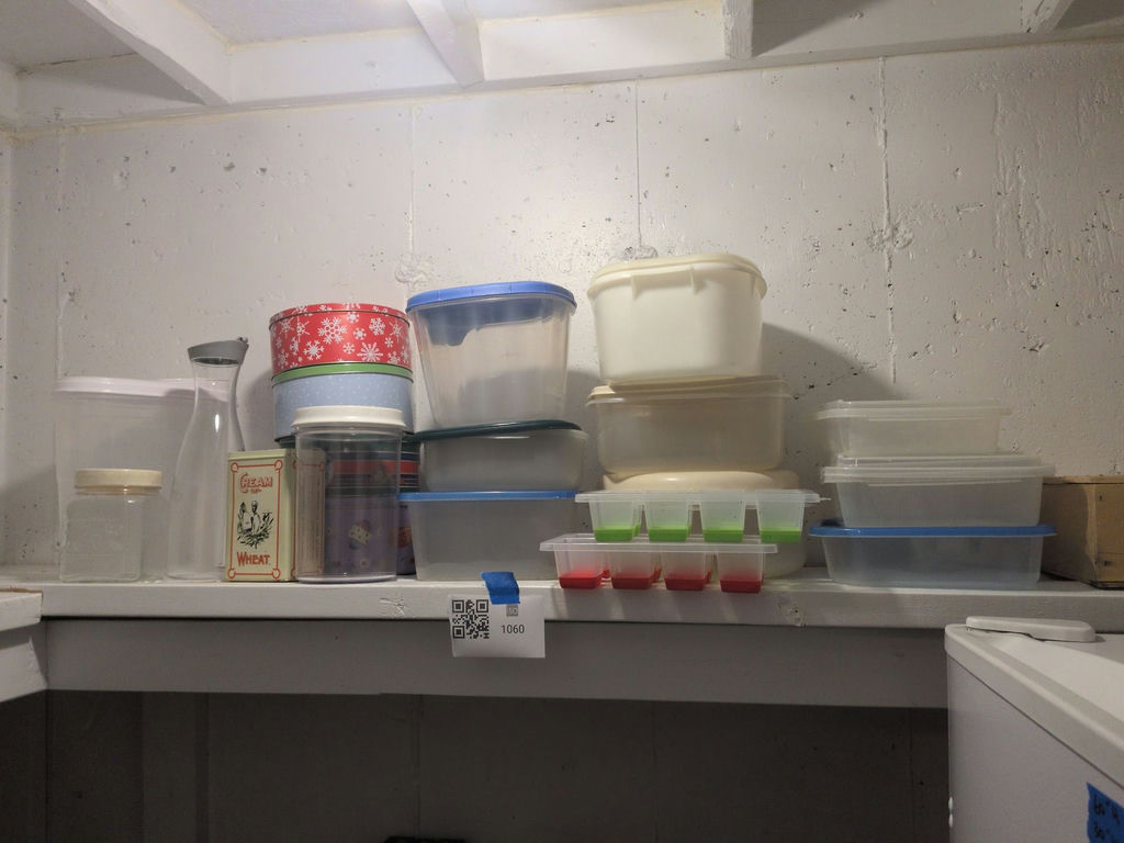 Assorted Food Storage Containers and Kitchen Canisters - image 1 of 5