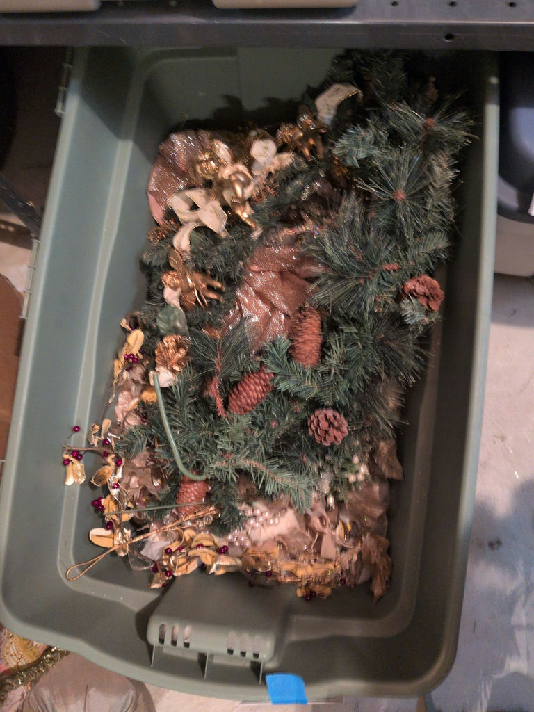 Artificial Holiday Greenery and Florals - image 4 of 5