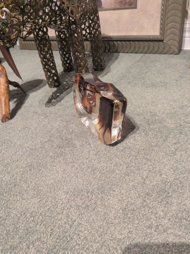Animal-Themed Decorative Sculptures - image 3 of 8
