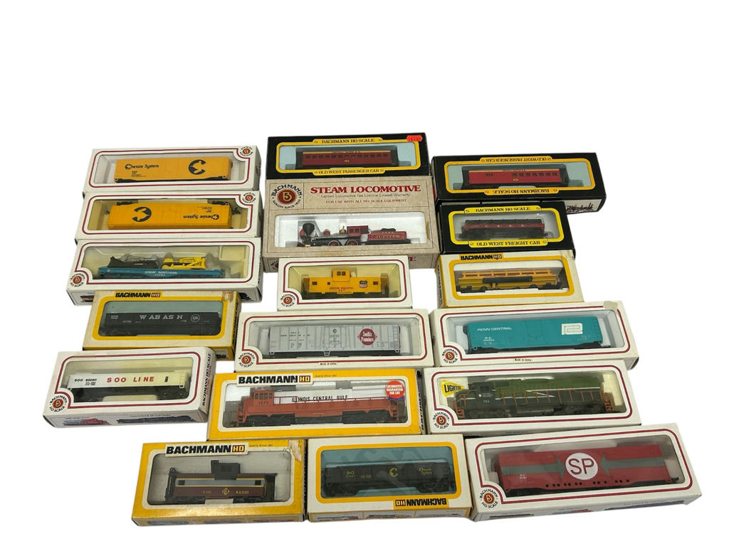 Bachmann HO Scale Trains  - image 1 of 4