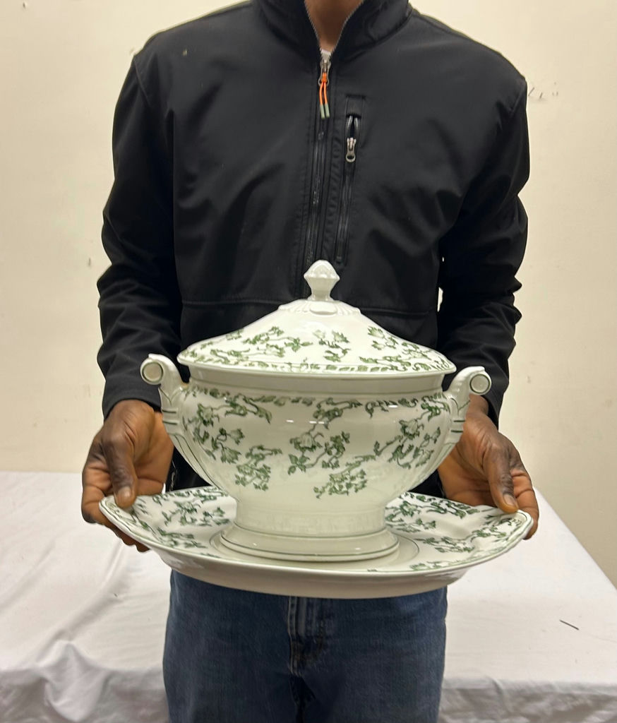 Vista Alegra Portugal Tureen, W/ Underplate - image 2 of 5