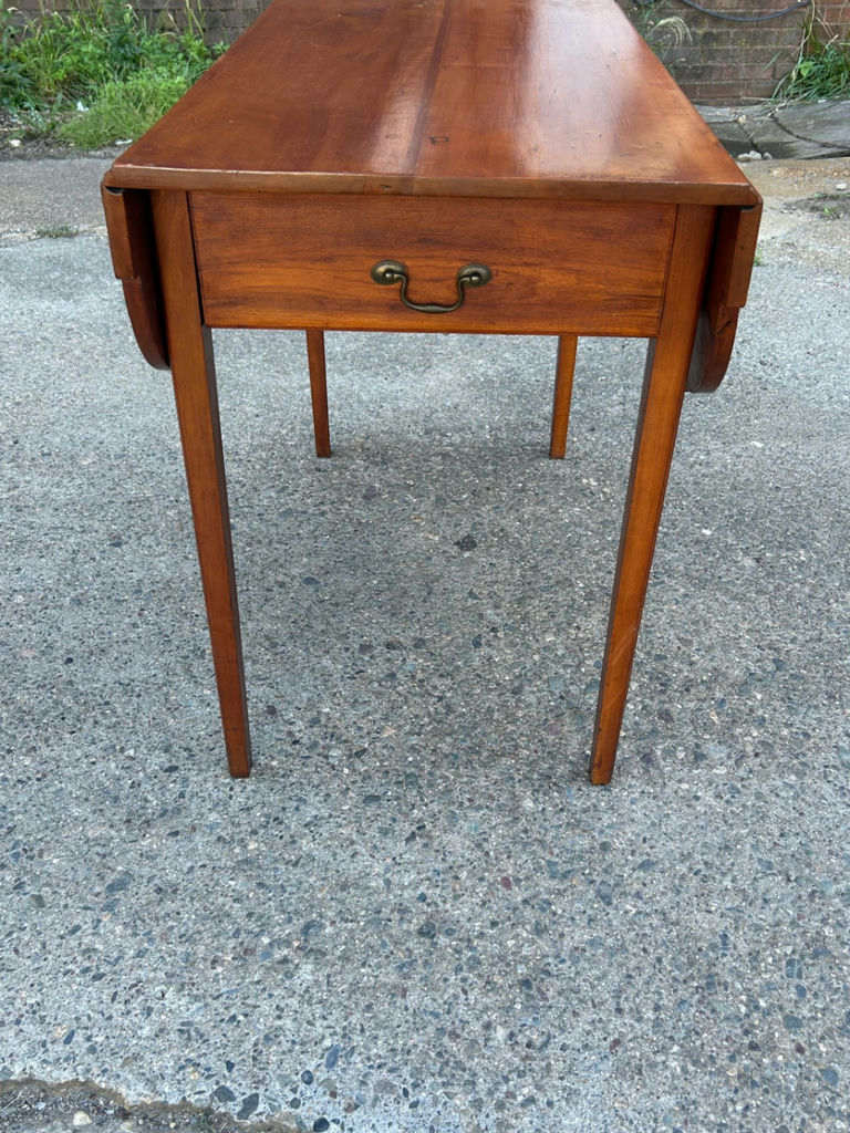Antique Drop Leaf Table  - image 4 of 5