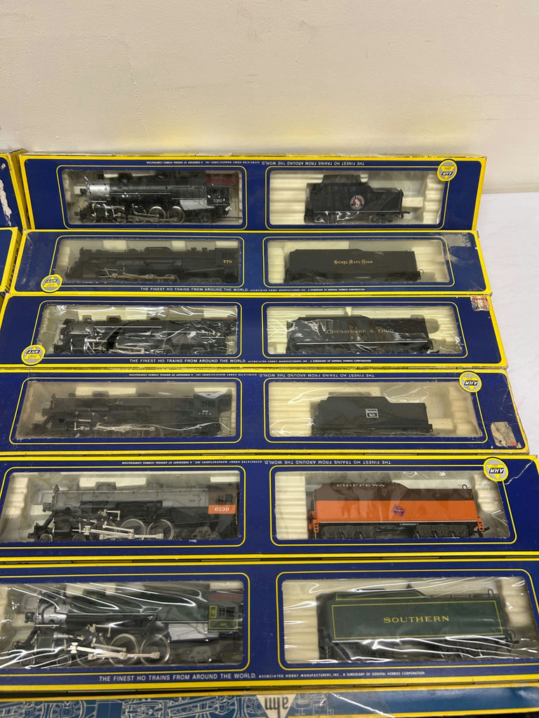 AHM Ho Trains - image 5 of 6