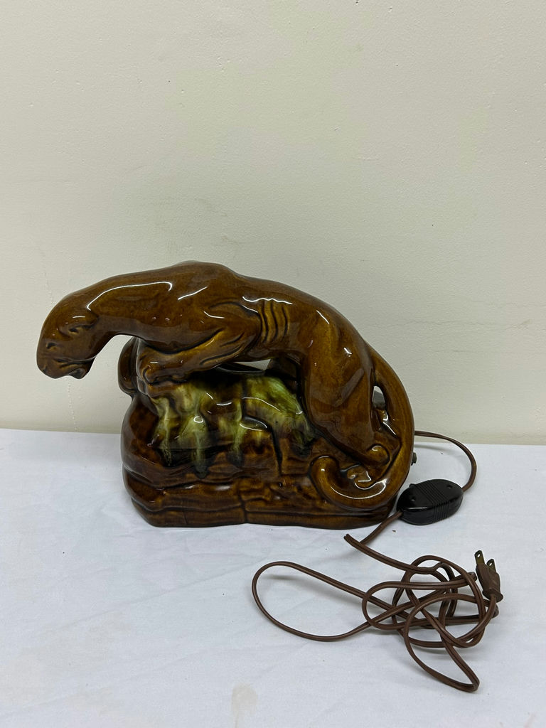 Vintage Jaguar TV Lamp Light - image 4 of 6