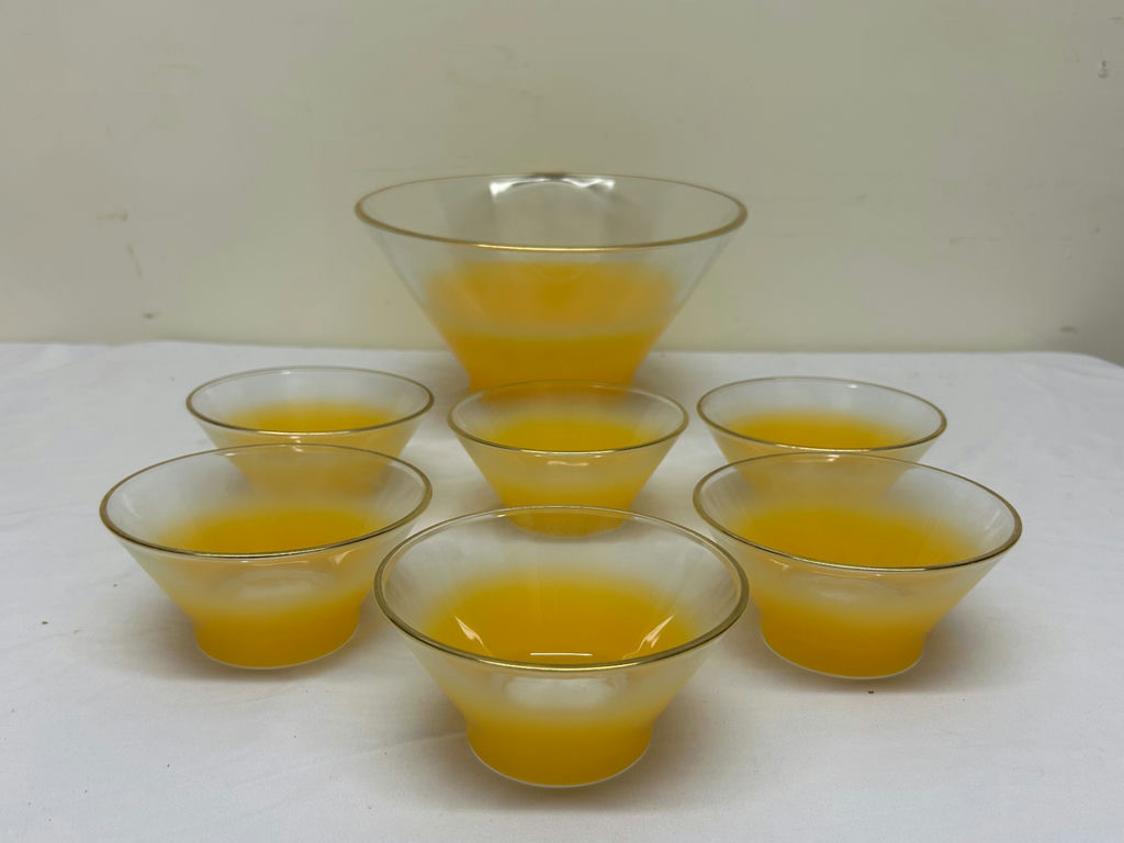 Colored Glassware - image 3 of 7