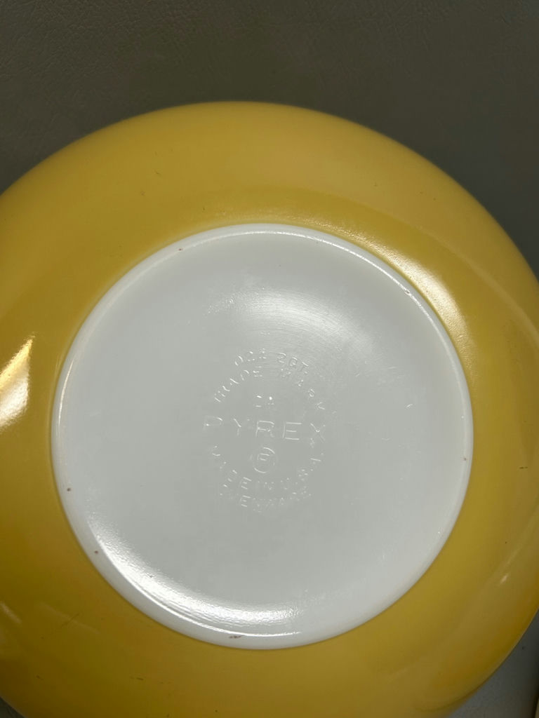 Corell, Pyrex & Fire King Wares  - image 7 of 9
