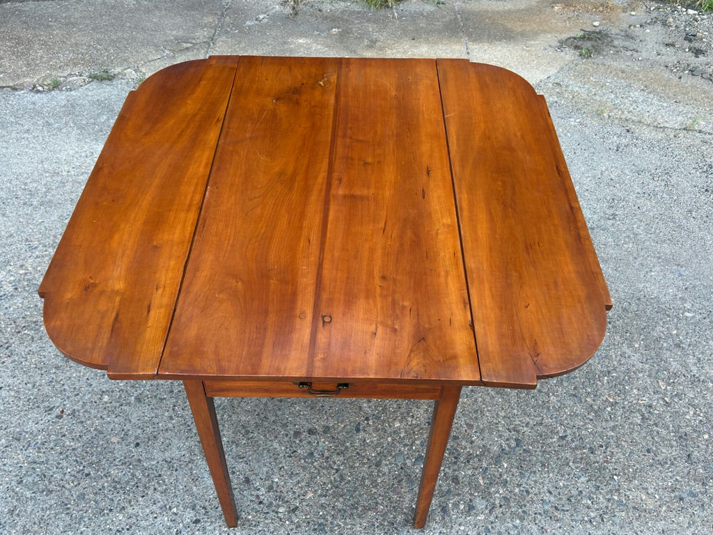 Antique Drop Leaf Table  - image 2 of 5